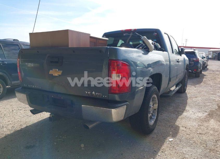 Photo 4 of 2007 Chevrolet Silverado 1500 LT1 (VIN 2GCEC19J571562893)