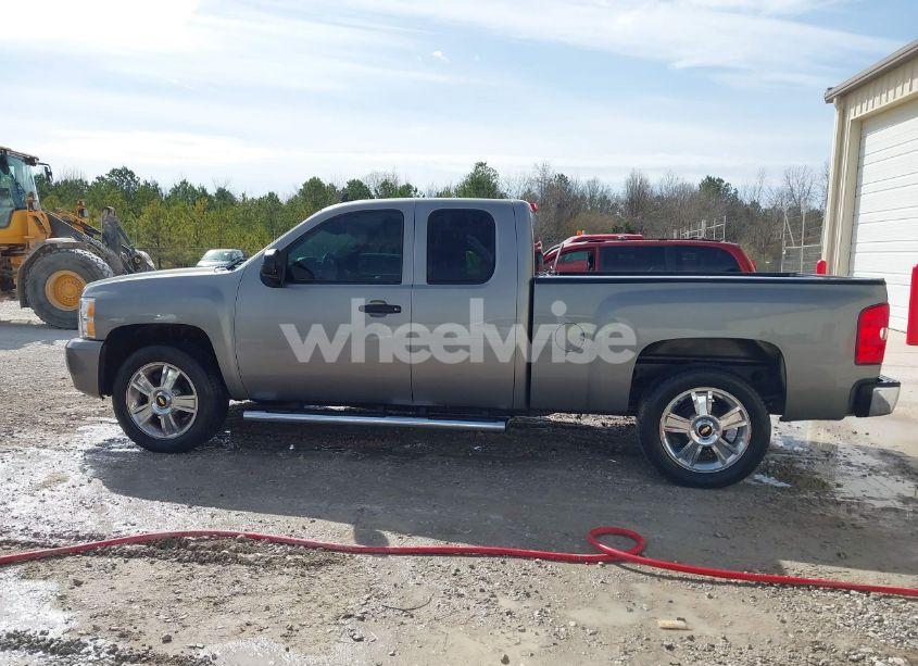 Photo 14 of 2007 Chevrolet Silverado 1500 LT2 (VIN 2GCEC19J771721896)