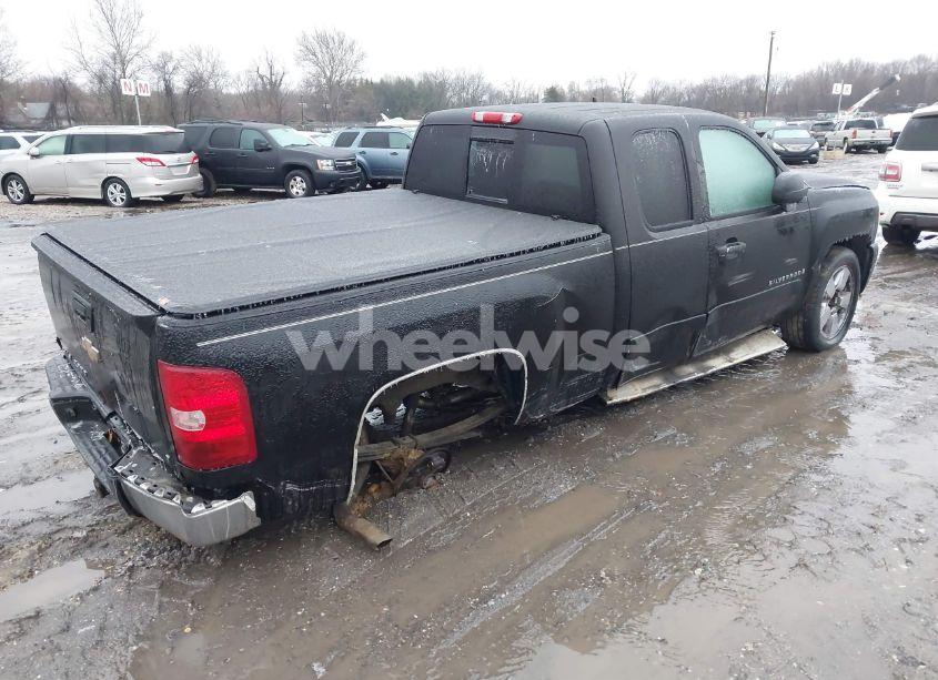 Photo 4 of 2008 Chevrolet Silverado 1500 LT1 (VIN 2GCEC19J781207550)