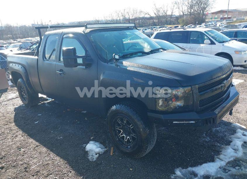 Photo 14 of 2007 Chevrolet Silverado 1500 LT1/LT2/LTZ/WORK TRUCK (VIN 2GCEC19J971584752)