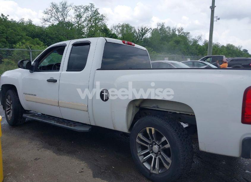 Photo 14 of 2008 Chevrolet Silverado 1500 LT1 (VIN 2GCEC19J981115436)
