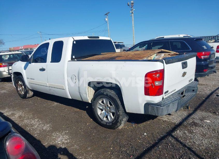 Photo 14 of 2007 Chevrolet Silverado 1500 LT1 (VIN 2GCEC19JX71639564)