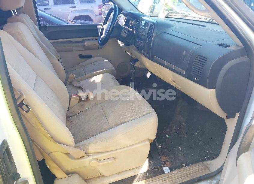 Photo 5 of 2007 Chevrolet Silverado 1500 LT1 (VIN 2GCEC19JX71639564)