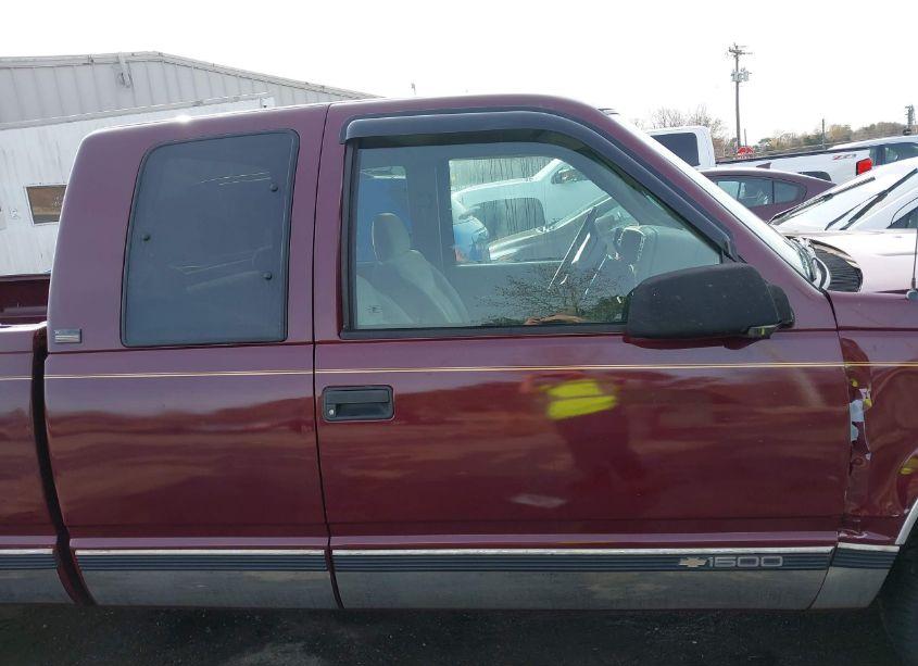 Photo 13 of 1995 Chevrolet Gmt-400 C1500 (VIN 2GCEC19K0S1253169)