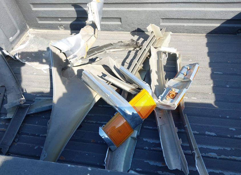 Photo 12 of 1995 Chevrolet Gmt-400 C1500 (VIN 2GCEC19K1S1181169)