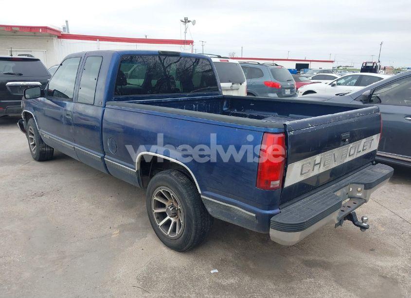 Photo 3 of 1995 Chevrolet Gmt-400 C1500 (VIN 2GCEC19K1S1226918)