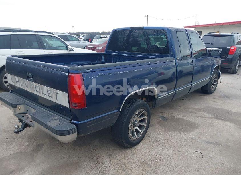 Photo 4 of 1995 Chevrolet Gmt-400 C1500 (VIN 2GCEC19K1S1226918)