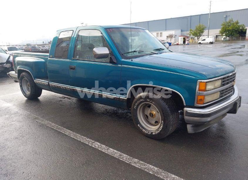 1992 Chevrolet Gmt-400 C1500 (VIN 2GCEC19K2N1181105) main photo