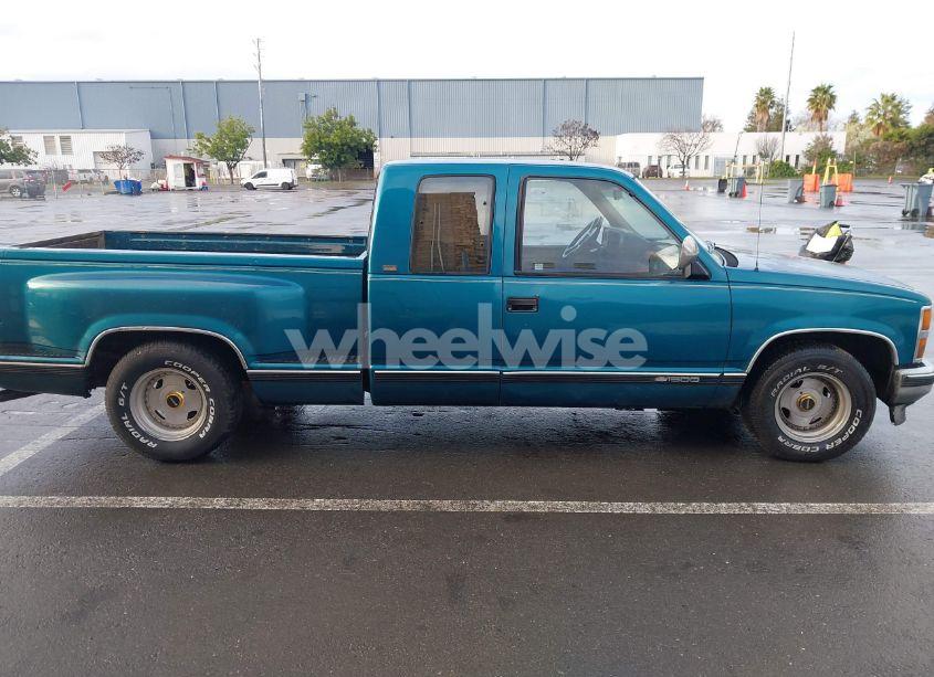 Photo 13 of 1992 Chevrolet Gmt-400 C1500 (VIN 2GCEC19K2N1181105)