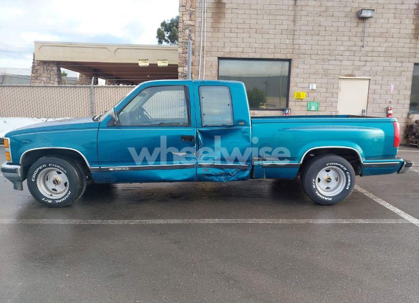 Photo 14 of 1992 Chevrolet Gmt-400 C1500 (VIN 2GCEC19K2N1181105)