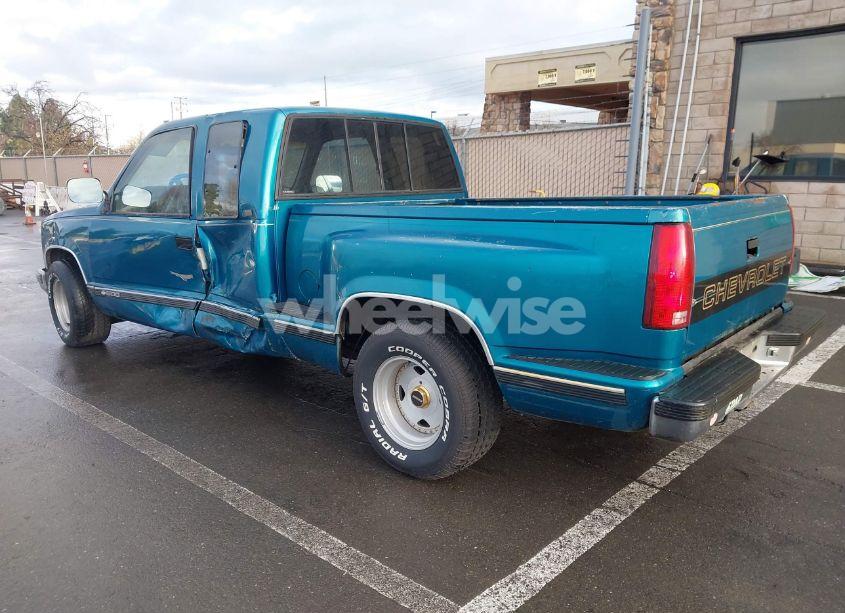 Photo 3 of 1992 Chevrolet Gmt-400 C1500 (VIN 2GCEC19K2N1181105)