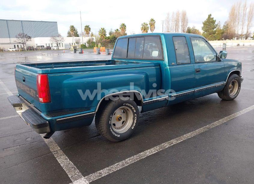 Photo 4 of 1992 Chevrolet Gmt-400 C1500 (VIN 2GCEC19K2N1181105)