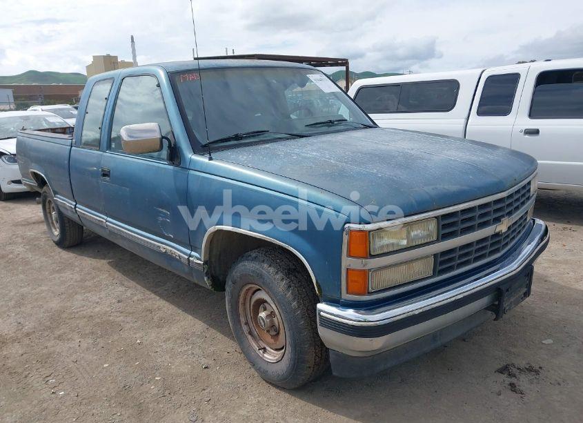 1992 Chevrolet Gmt-400 C1500 (VIN 2GCEC19K2N1251847) main photo