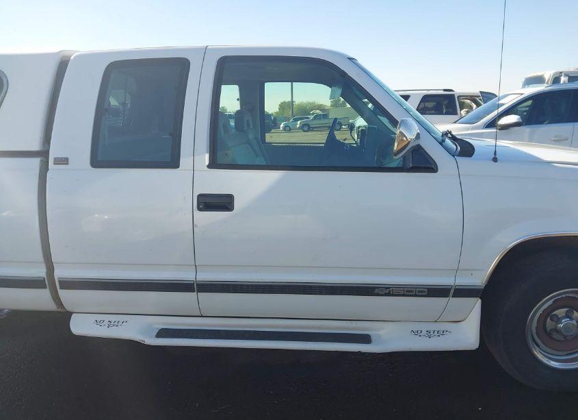 Photo 13 of 1994 Chevrolet Gmt-400 C1500 (VIN 2GCEC19K2R1222838)