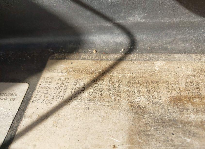 Photo 9 of 1994 Chevrolet Gmt-400 C1500 (VIN 2GCEC19K2R1249330)