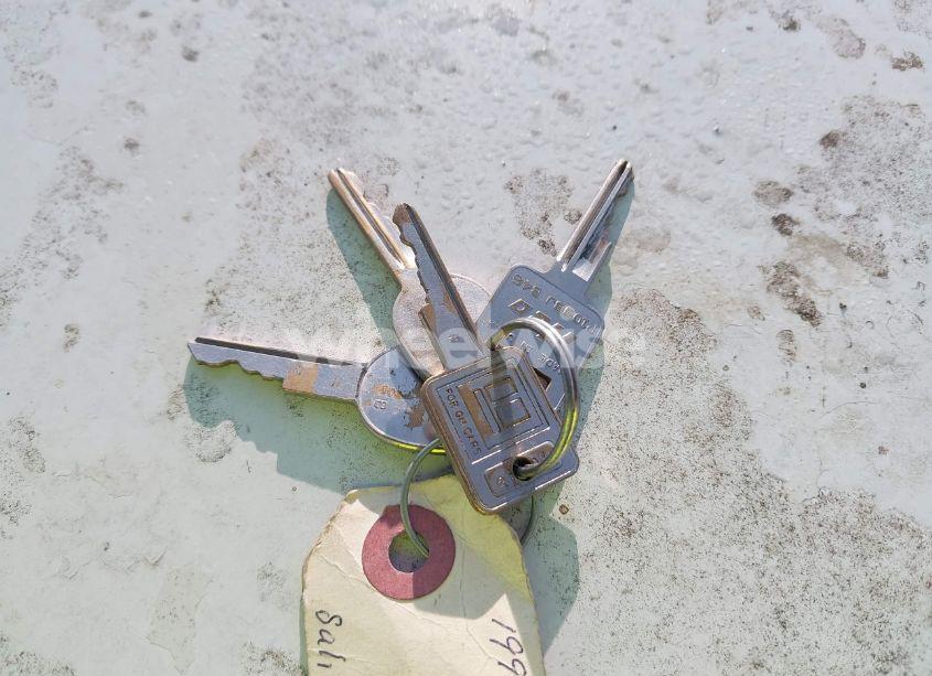 Photo 11 of 1990 Chevrolet Gmt-400 C1500 (VIN 2GCEC19K3L1212276)