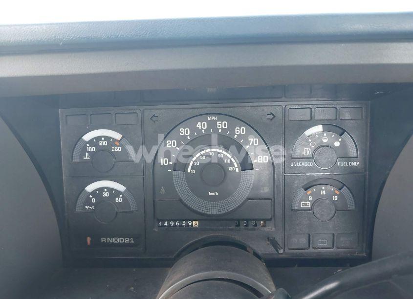 Photo 7 of 1990 Chevrolet Gmt-400 C1500 (VIN 2GCEC19K3L1212276)