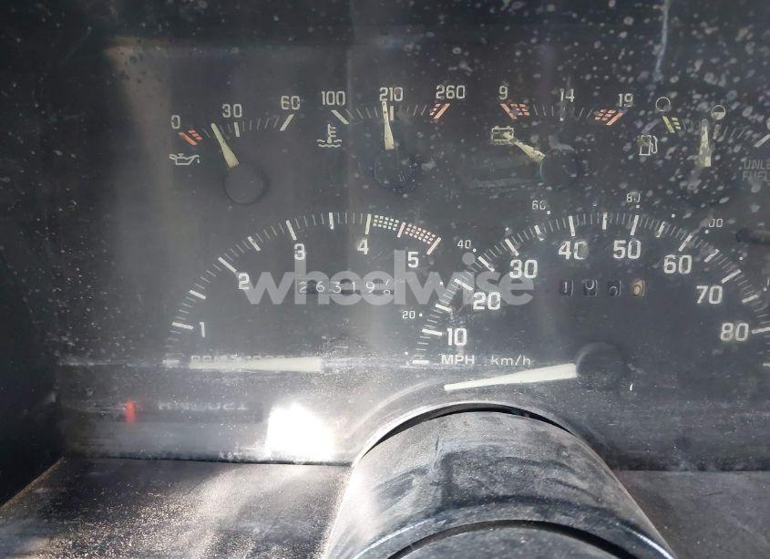 Photo 7 of 1991 Chevrolet Gmt-400 C1500 (VIN 2GCEC19K3M1205491)