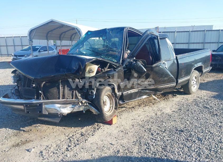 Photo 2 of 1995 Chevrolet Gmt-400 C1500 (VIN 2GCEC19K3S1305202)