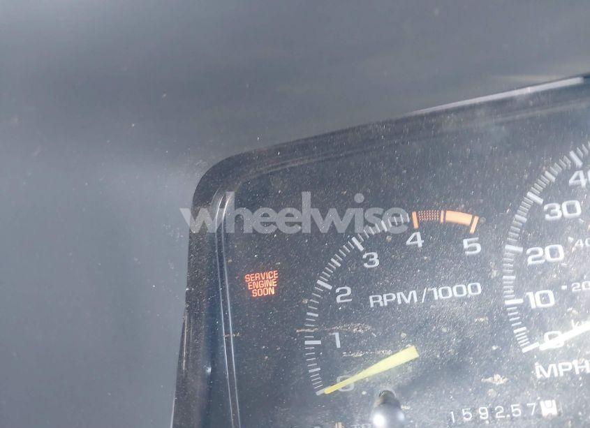 Photo 7 of 1995 Chevrolet Gmt-400 C1500 (VIN 2GCEC19K3S1305202)