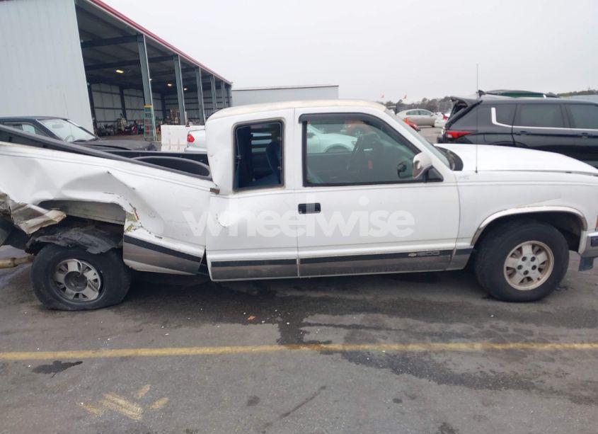 Photo 13 of 1994 Chevrolet Gmt-400 C1500 (VIN 2GCEC19K4R1171388)