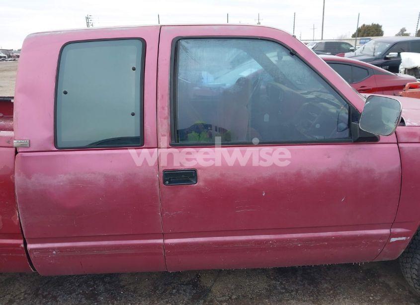 Photo 13 of 1992 Chevrolet Gmt-400 C1500 (VIN 2GCEC19K5N1206286)