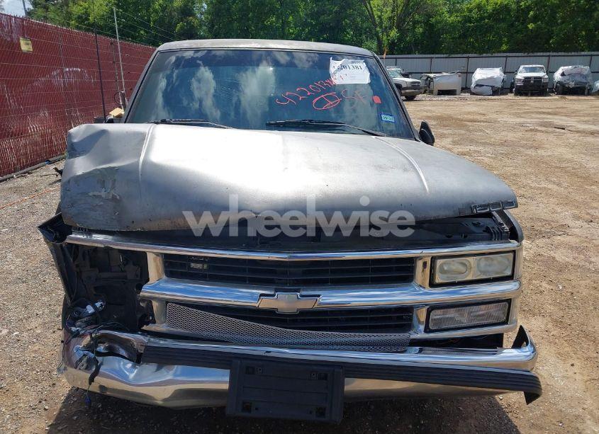 Photo 12 of 1993 Chevrolet Gmt-400 C1500 (VIN 2GCEC19K5P1268743)