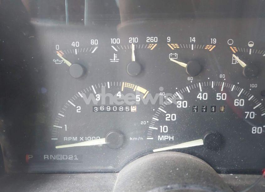 Photo 7 of 1993 Chevrolet Gmt-400 C1500 (VIN 2GCEC19K5P1268743)