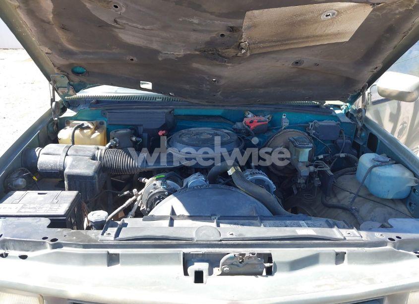 Photo 10 of 1994 Chevrolet Gmt-400 C1500 (VIN 2GCEC19K6R1269449)