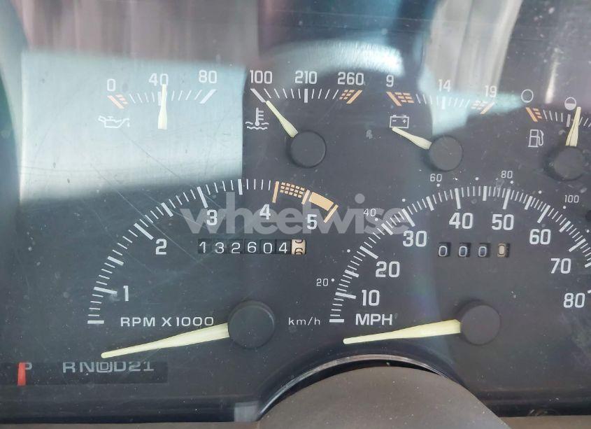 Photo 7 of 1994 Chevrolet Gmt-400 C1500 (VIN 2GCEC19K6R1269449)