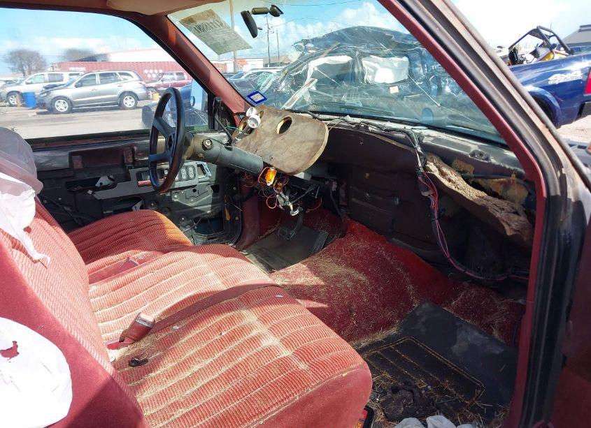 Photo 5 of 1991 Chevrolet Gmt-400 C1500 (VIN 2GCEC19K7M1217529)