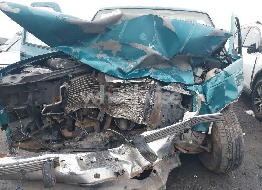 Photo 6 of 1994 Chevrolet Gmt-400 C1500 (VIN 2GCEC19K7R1141382)