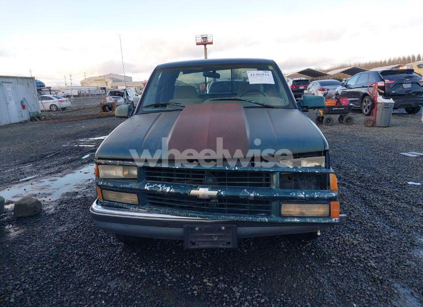 Photo 12 of 1995 Chevrolet Gmt-400 C1500 (VIN 2GCEC19K7S1256750)