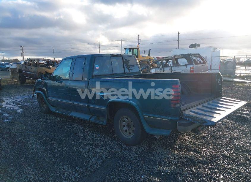 Photo 3 of 1995 Chevrolet Gmt-400 C1500 (VIN 2GCEC19K7S1256750)