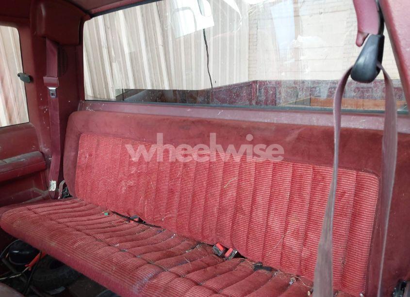 Photo 8 of 1992 Chevrolet Gmt-400 C1500 (VIN 2GCEC19K8N1140641)