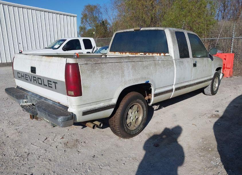 Photo 4 of 1993 Chevrolet Gmt-400 C1500 (VIN 2GCEC19K8P1189776)