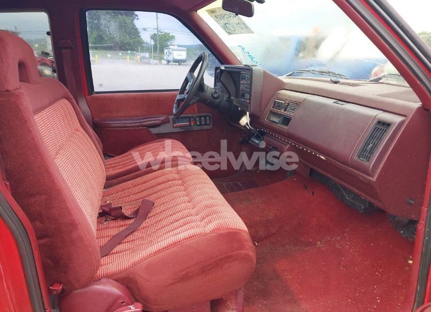 Photo 5 of 1994 Chevrolet Gmt-400 C1500 (VIN 2GCEC19K9R1272071)