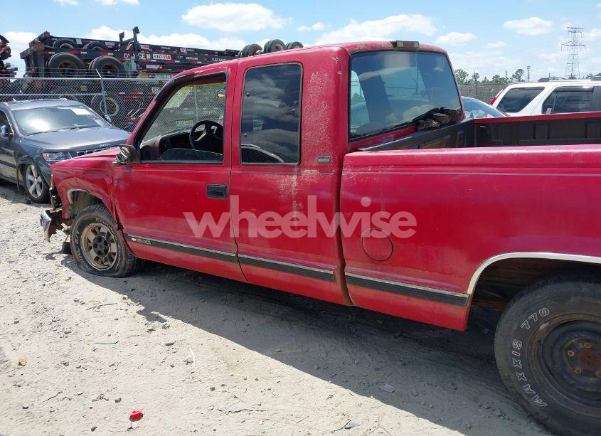 Photo 14 of 1995 Chevrolet Gmt-400 C1500 (VIN 2GCEC19K9S1275641)