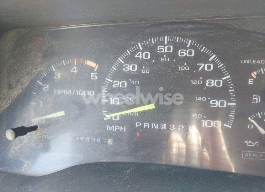 Photo 7 of 1995 Chevrolet Gmt-400 C1500 (VIN 2GCEC19K9S1275641)