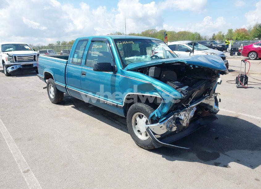 1998 Chevrolet C1500 FLEETSIDE (VIN 2GCEC19M2W1251821) main photo