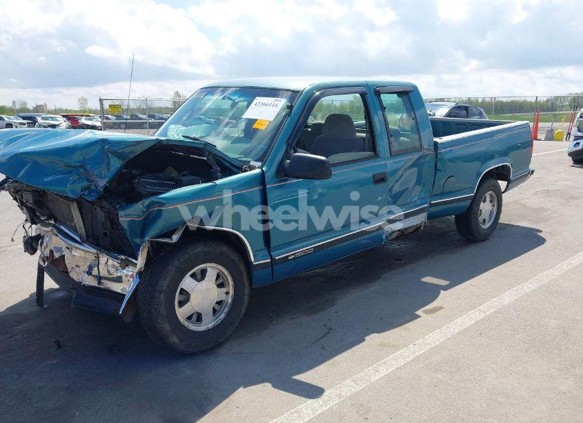 Photo 2 of 1998 Chevrolet C1500 FLEETSIDE (VIN 2GCEC19M2W1251821)