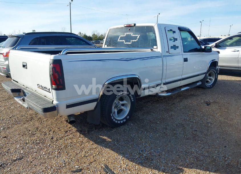 Photo 4 of 1998 Chevrolet C1500 FLEETSIDE (VIN 2GCEC19M3W1109428)