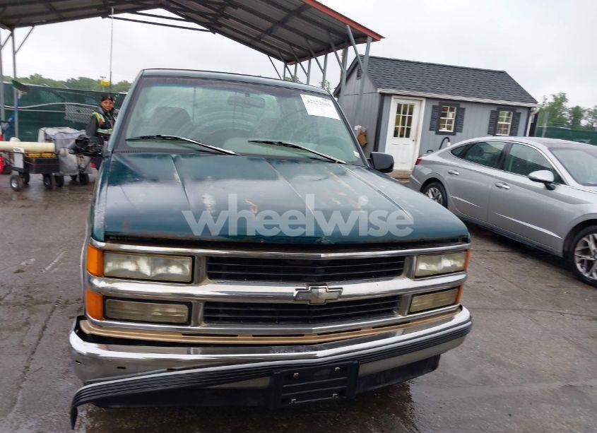 Photo 12 of 1996 Chevrolet Gmt-400 C1500 (VIN 2GCEC19M5T1159209)