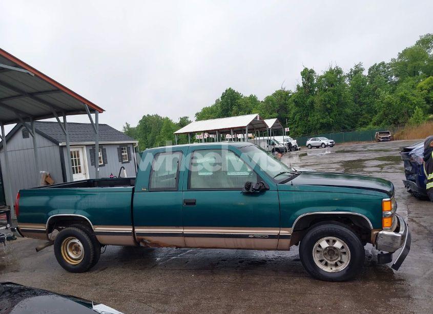 Photo 13 of 1996 Chevrolet Gmt-400 C1500 (VIN 2GCEC19M5T1159209)
