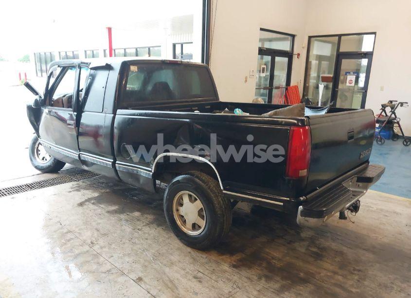 Photo 3 of 1998 Chevrolet C1500 FLEETSIDE (VIN 2GCEC19M5W1275739)