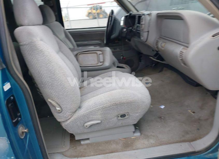 Photo 5 of 1997 Chevrolet C1500 FLEETSIDE (VIN 2GCEC19M8V1265978)