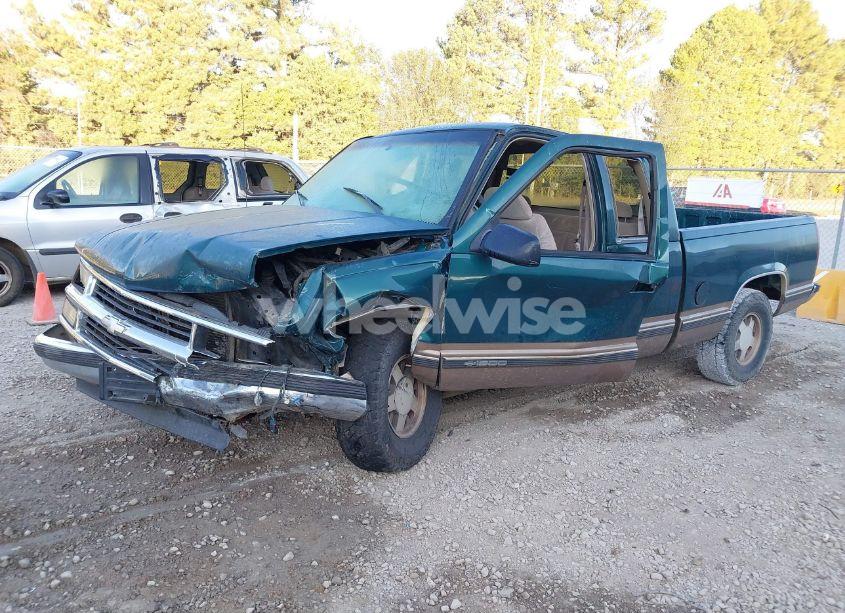 Photo 2 of 1998 Chevrolet C1500 FLEETSIDE (VIN 2GCEC19M8W1263424)