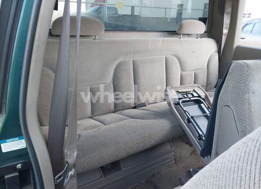 Photo 8 of 1998 Chevrolet C1500 FLEETSIDE (VIN 2GCEC19M8W1263424)