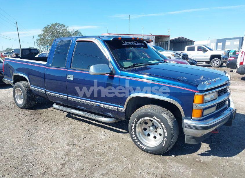 1998 Chevrolet C1500 FLEETSIDE (VIN 2GCEC19M8W1280823) main photo