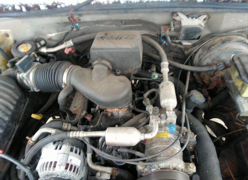 Photo 10 of 1998 Chevrolet C1500 FLEETSIDE (VIN 2GCEC19MXW1280015)